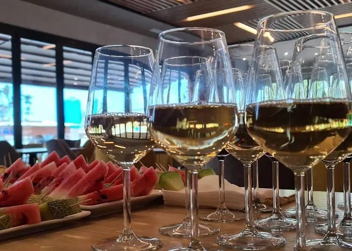 Milenium 호텔 Shëngjin