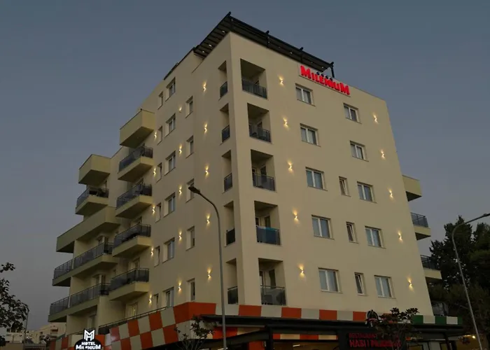 Szálloda Milenium Shëngjin